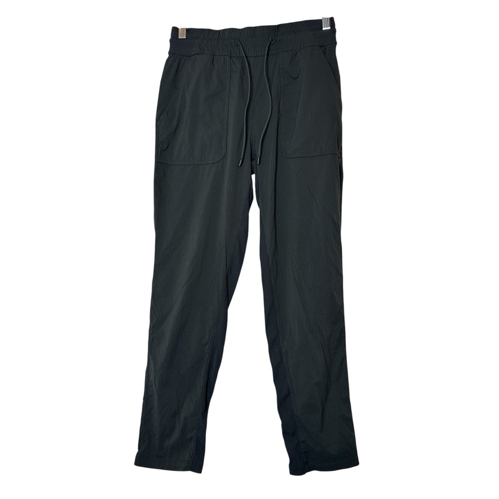 Lululemon Beyond the Studio Crop High Rise Pants Size 6‎ Gray Athleisure Working